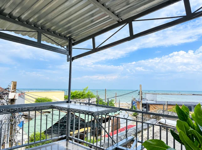Bán homestay 166m2 Nguyễn Khuyến, Thanh Hải cách biển 50m, ngang 11,6m