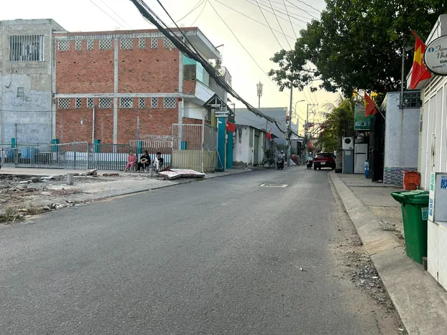 Đất MT Đường 175 Đường OTO 8M_Tăng Nhơn Phú B_Quận 9_Ngang 4M_Xây Full 5 Tầng