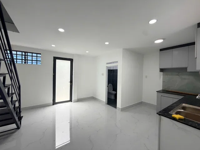 TRUNG MỸ TÂY 101M², NGANG 8M, 3PN, 2 NGỦ TRỆT 3,55 TỶ