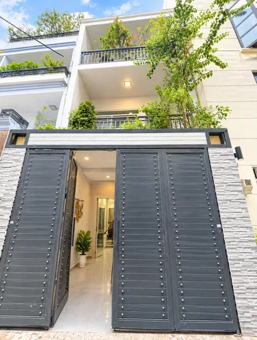 Bán Nhà 79m2-3 lầu - nhỉnh 13 tỷ 2 mặt hẻm ô tô ngay Trần Bình Trọng