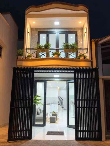 BÁN NHÀ PHẠM PHÚ THỨ QUẬN 6 HẺM XE HƠI ĐỖ CỬA DT 3.5x11M CHỈ 4 TY15(B006)