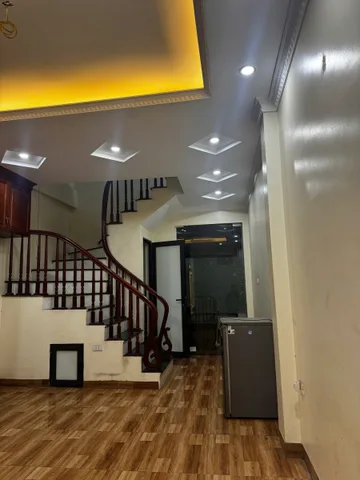 Cho thuê Nhà riêng 45m2 giá 16 triệu tại Đường Bờ Sông Sét Phường Tương Mai Quận Hoàng Mai Hà Nội