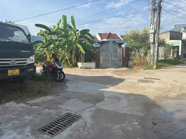 CẦN BÁNN LÔ ĐẤT THÔN ĐẮC LỘC - PHƯỜNG BẮC NHA TRANG - KHÁNH HOÀ. DT 126M2. Giá 1.450ty