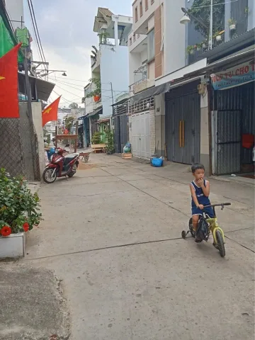 Bán Nhà riêng 42m2 có sẵn 42 m2 thổ cư giá 4.33 tỷ tại Đường Lê Văn Quới Phường Bình Trị Đông Quận Bình Tân TP. Hồ Chí Minh