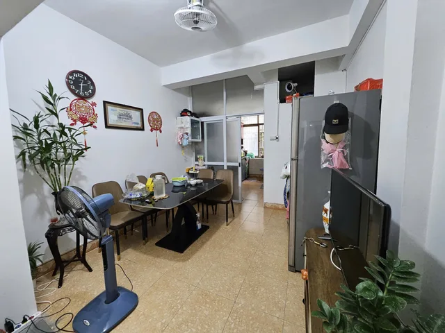 Bán Nhà riêng 45m2 có sẵn 45 m2 thổ cư giá 8.6 tỷ tại Ngõ 136 số 32 Cầu Giấy Phường Dịch Vọng Hậu Quận Cầu Giấy Hà Nội
