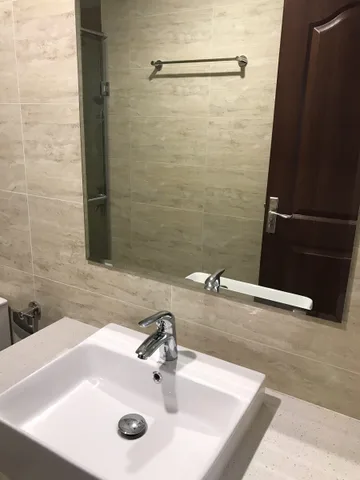 Cho thuê Căn hộ chung cư 102m2 giá 15 triệu tại Đường Tố Hữu Phường Trung Văn Quận Nam Từ Liêm Hà Nội