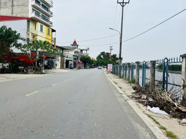 🔥 BÁN ĐẤT TẶNG NHÀ 1 TẦNG – MẶT ĐƯỜNG 208, AN ĐỒNG, AN DƯƠNG  chỉ 4,5 TỶ
LH: 0979087664