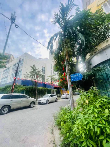 Bán Nhanh Căn _83m² _ Mặt tiền 5m _ 17.6 Tỷ _ KĐT Văn Khê _ Hà Đông