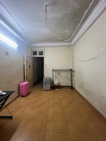 Cho thuê nhà nguyên căn 5 tầng,4 ngủ,3 WC ngõ Linh Quang, Phường Văn Chương, Đống Đa, 0912966760