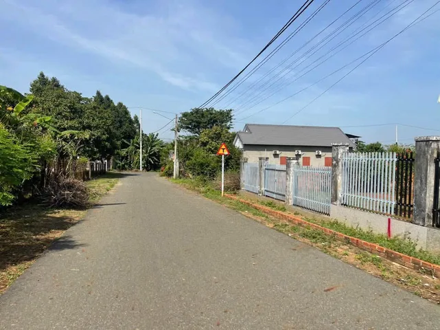 CHỦ GỬI BÁN LÔ ĐẤT 576M² HÒA LONG – ĐƯỜNG NHỰA 13B, GẦN VÒNG XOAY CAO TỐC – GIÁ 3,8 TỶ!