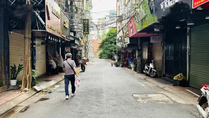 Cho thuê CHDV  50m2 giá 40 triệu tại Đường Linh Lang Phường Cống Vị Quận Ba Đình Hà Nội