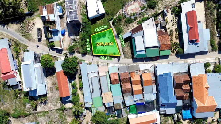 Bán Đất 206.5m2 có sẵn 100 m2 thổ cư giá 2.5 tỷ tại Phường Ninh Thủy Thị xã Ninh Hòa Khánh Hòa