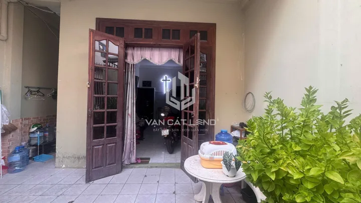 🔥 CHO THUÊ NHÀ NGUYÊN CĂN 1 TRỆT 1 LẦU HẺM Ô TÔ LÊ HỒNG PHONG – 90M² – 3PN – CHỈ 7 TRIỆU/THÁNG 🔥