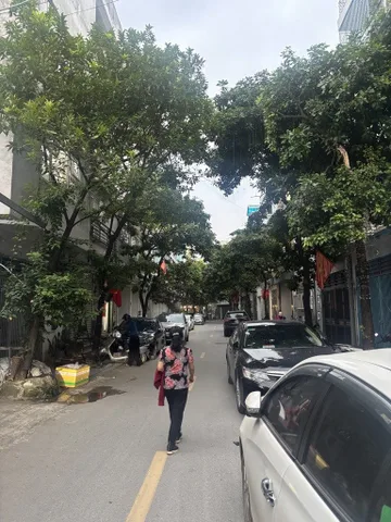 Bán nhà liền kề phân lô 85m² cạnh Mê Linh Plaza, 4 tầng, vỉa hè, có thể lắp thang máy