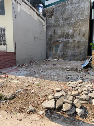 BÁN ĐẤT NGÕ 10 CAO XANH,TRUNG TÂM HẠ LONG