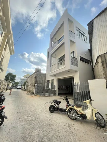 Bán Nhà riêng 251m2 có sẵn 211 m2 thổ cư giá 23 tỷ tại đường Phạm Ngọc Thạch, Khu phố 2 (nay là khu phố 5) An Thới - Chọn - Đặc khu Phú Quốc An Giang