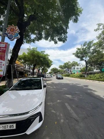 Cho thuê cặp MT Nguyễn Phước Lan- Dt 200m2 trục đường huyết mạch của Hoà xuân.