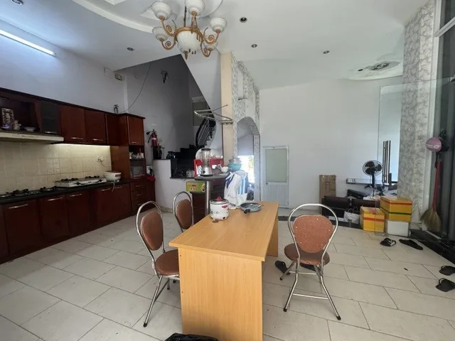 Biệt thự hẻm VIP 10m, nội thất VIP Bình Lợi, P.13, Bình Thạnh, 10x17.5m, 4 tầng, chỉ 21 tỷ