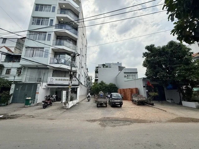 Giá thấp CHDV mặt tiền Ngô Đức Kế, P.12, Bình Thạnh, 8x17m, Đất, chỉ 26.5 tỷ