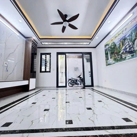 Cho thuê Nhà riêng 40m2 giá 18 triệu tại Phường Ngọc Hà Quận Ba Đình Hà Nội