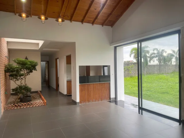 Bán Nhà riêng 173.3m2 có sẵn 85 m2 thổ cư  cách biển Hồ Tràmn 2 phút di chuyển