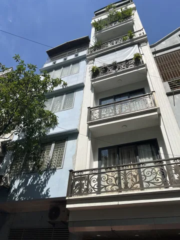 Bán nhà liền kề KĐT Dương Nội 50m² 6 tầng, gara ô tô, nội thất gỗ gõ đỏ, giá 16 tỷ