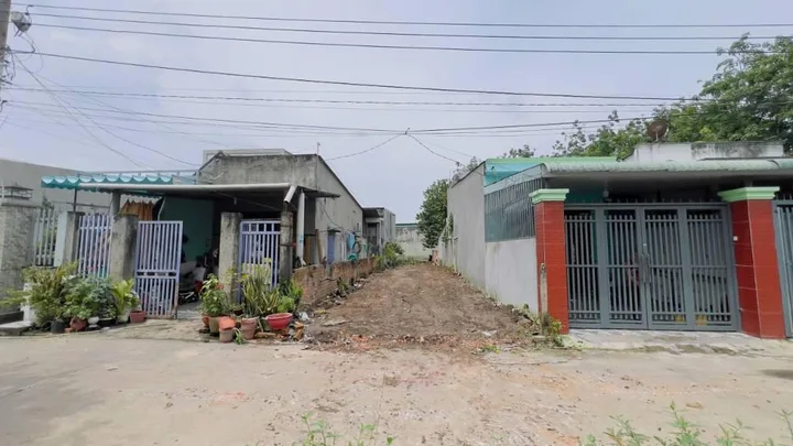 Bán Đất 100m2 giá 720 triệu tại Phường Tân Định Thị xã Bến Cát Bình Dương