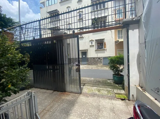 Bán Nhà riêng 128m2 có sẵn 128 m2 thổ cư giá 16.8 tỷ tại Đường Dương Quảng Hàm Phường 05 Quận Gò Vấp TP. Hồ Chí Minh