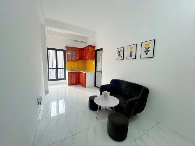 Cần cho thuê 1PN 1PK đẹp rẻ ngõ 242 Minh Khai, Phường Tương Mai