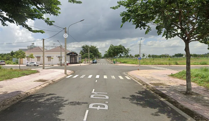 Bán Đất biệt thự 192m2(8mx24m) có sẵn 192 m2 thổ cư ngay khu công nghiệp Lộc Sơn giá 5.6 tỷ tại Xã Lộc An Huyện Long Thành Đồng Nai