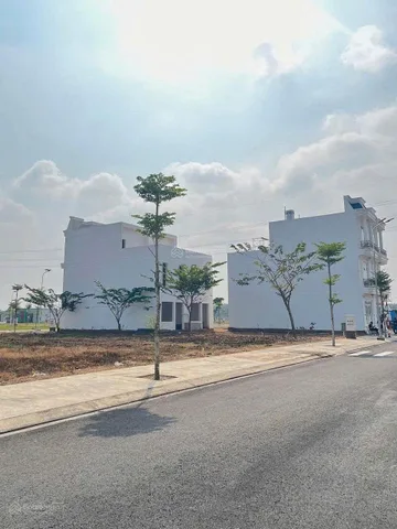 Chỉ với 1,5 tỷ/100m2 đất nền thổ cư sân bay Long Thành, có sổ sẵn, tặng nhà đang xây,  khai thác ngay được 12 triệu/tháng