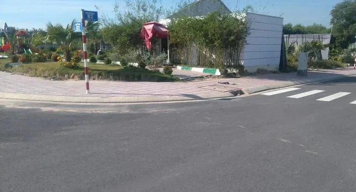 Bán nhanh nền Long Đức cách sân bay Long Thành chỉ 2km DT 138m2 6x23m giá chỉ 1,35 tỷ bao hết thuế phí
