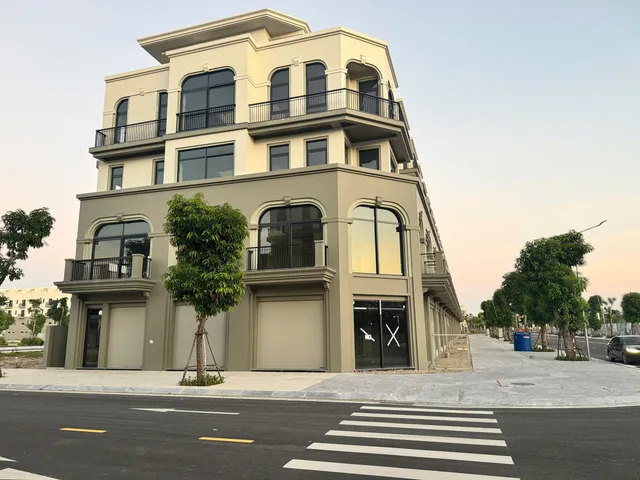 Sở hữu shophouse lô góc Heragon City 130m2 xây 5 tầng view hồ kinh doanh đỉnh