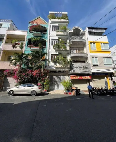 Bán Nhà 134 Thành Thái Phường 14 Quận 10 TP. Hồ Chí Minh
