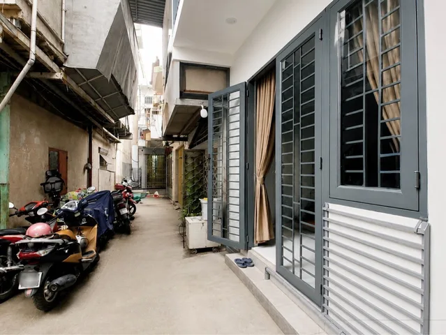 MUA 1 ĐƯỢC 3, VÕ DUY NINH, BÌNH THẠNH, HẺM THÔNG, PHÍA SAU NGĂN THÀNH 2 CĂN HỘ ĐỂ KINH DOANH