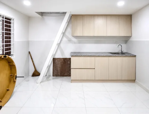 MUA 1 ĐƯỢC 3, VÕ DUY NINH, BÌNH THẠNH, HẺM THÔNG, PHÍA SAU NGĂN THÀNH 2 CĂN HỘ ĐỂ KINH DOANH