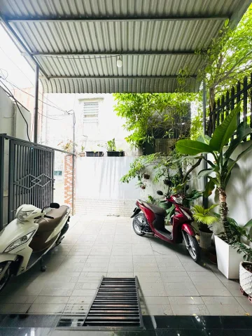 GIẢM SÂU 300 TRIỆU – NHÀ TÔ NGỌC VÂN, TAM HÀ 2 TẦNG – 68M² – CÓ SÂN ĐỂ XE, CHỈ 3,95 TỶ