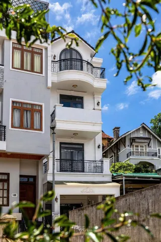 Cho thuê homestay 6 phòng ngủ full tiện nghi giá 20 triệu tại Đường Mai Hắc Đế Phường 5 Thành phố Đà Lạt Lâm Đồng