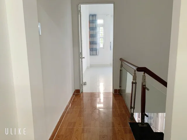 Đi bộ 3 bước tới CĐ Điện Lực, ngang khủng 7m, gần 90m², chỉ 4đ nhỉnh