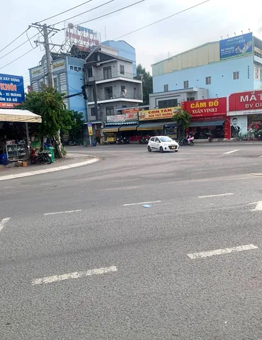 TRẦN HƯNG ĐẠO P.DĨ AN - MẶT TIỀN KINH DOANH 660M2 NGANG 10M - 40 TỶ