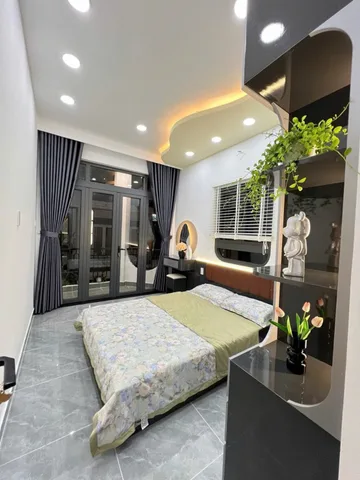NGUYỄN THÁI SƠN 43M2 4 TẦNG 5PN FULL NỘI THẤT THU 25 TR/TH 6.75 TỶ