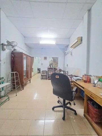 Nhà góc view thoáng, kinh doanh tốt – gần 150m² sát Tô Ngọc Vân, thông số biệt thự mini, nhỉnh 5 tỷ