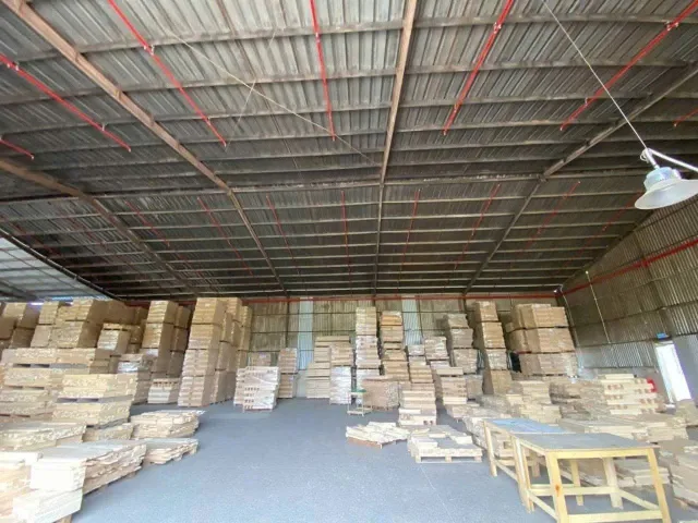 Cho thuê xưởng 2800m2 giá 180 triệu Hội Nghĩa Tân Uyên Bình Dương , đường cont , S.X đa nghành
