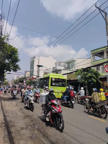 BÁN NHÀ TỈNH LỘ 10 130M² – 6 TẦNG THANG MÁY – 15 PHÒNG  – GIÁ MỚI 17 TỶ nhỉnh