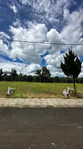 BÁN LÔ ĐẤT XÃ LỘC AN, BẢO LÂM 2. CÁCH QL 20 chỉ 600m.