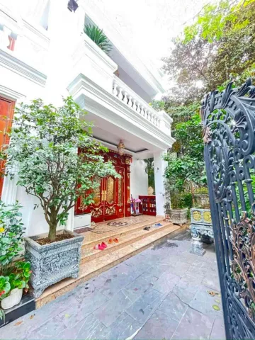 **Biệt thự Vinhomes Hàm Nghi 279m² – 3 mặt thoáng, mặt tiền 14m, nội thất cao cấp giá thương lượng**