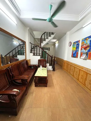 Cho thuê nhà ngõ 401 CỔ NHUẾ, Bắc Từ Liêm. 10 triệu/tháng. Ưu tiên: Hộ Gia Đình.