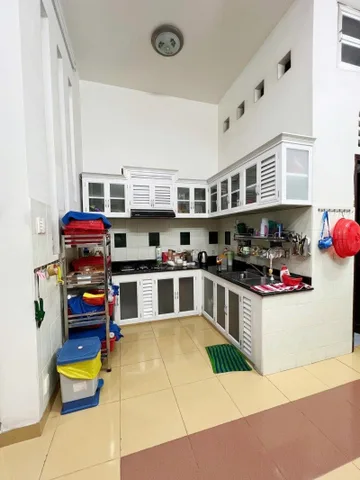 Nội thất VIP, sổ A4 Huỳnh Văn Bánh, P.11, Phú Nhuận, 5x16.3m, 4 tầng, chỉ 12 tỷ