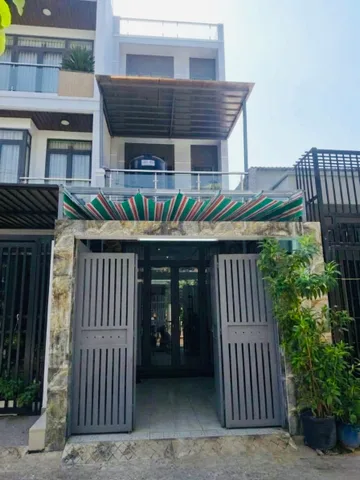 Huỳnh tấn phát Bán nhà giá rẻ hạ 300tr, 4 tầng 4pn 4x15m
