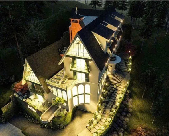 Cho thuê Khách sạn 30 phòng view đẹp có thang máy giá 128 triệu tại Đường Đống Đa Phường 3 Thành phố Đà Lạt Lâm Đồng